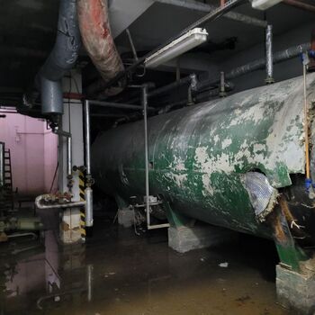 Kdysi každý velký podnik měl velkou kotelnu s vysokým komínem