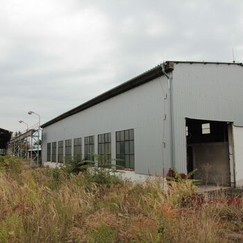 Kdysi světoznámá továrna na ruční utahovací nářadí 2023 Kdysi světoznámá továrna na ruční utahovací nářadí 2023