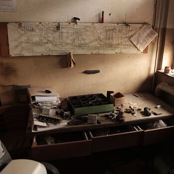 Pískové hospodářství, aneb příliš dlouhá swingers párty