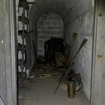 Unterirdische Abdeckung (-50m)