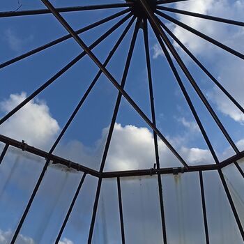 Sluneční lázně 2023