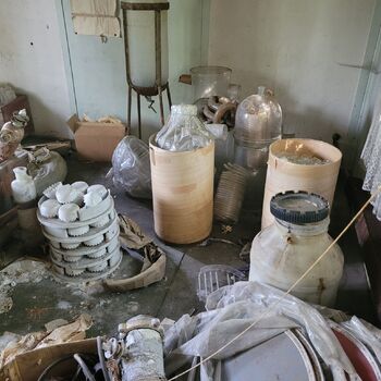 Old chemist Old chemist