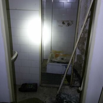 Výtah koupelna místnost zdvihací zařízení interiér zařízení