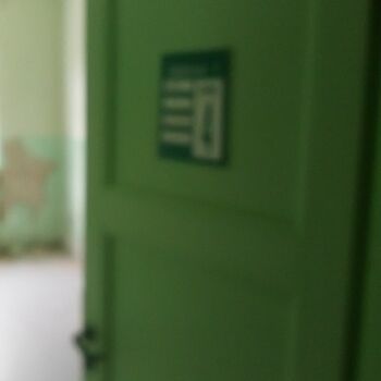 skříňky Upevňovací prvek zařízení zádržný systém