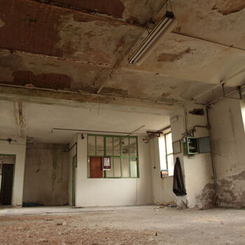 Kdysi světoznámá továrna na ruční utahovací nářadí 2023 Kdysi světoznámá továrna na ruční utahovací nářadí 2023