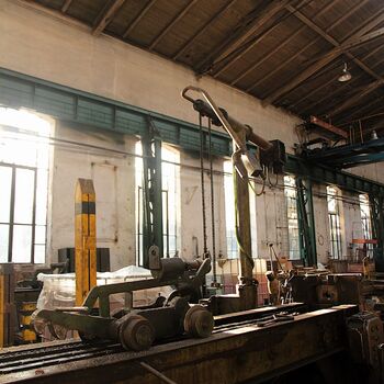 Hala tažírny a Čert