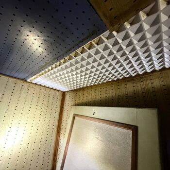 Die Geheimtür ist entdeckt worden...