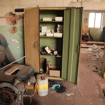 Kdysi světoznámá továrna na ruční utahovací nářadí 2023 Kdysi světoznámá továrna na ruční utahovací nářadí 2023