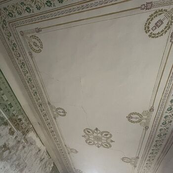 Eine weitere verlassene Burg.