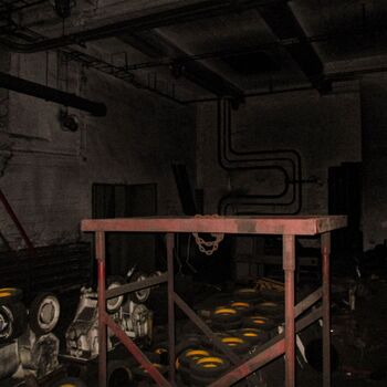 Skipová věž, Lazy