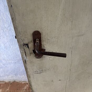 Eine weitere verlassene Burg.