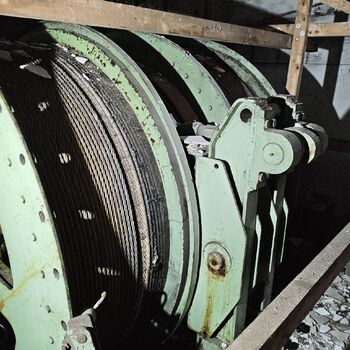 Proč se tu přestalo těžit? Opuštěné doly...