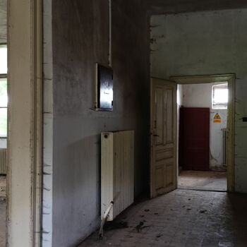 former school in Klíno