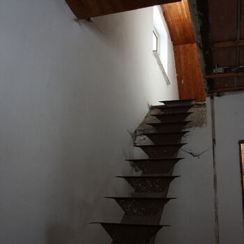 What is this place? An abandoned hotel?