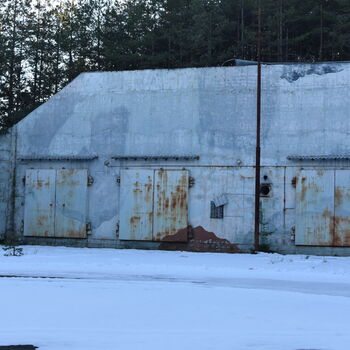 structure hut building shelter barn greenhouse snow winter structure hut building shelter barn greenhouse snow winter