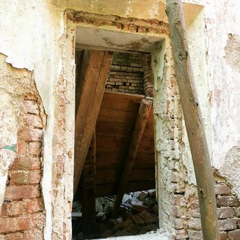 Architektura kámen starověké staré zeď