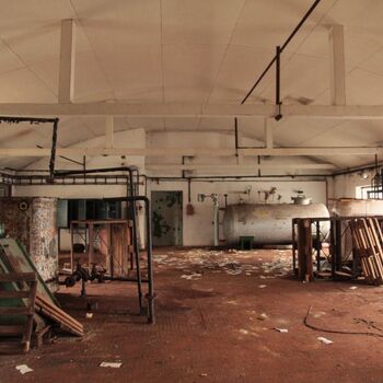 Remote chemical production building Remote chemical production building