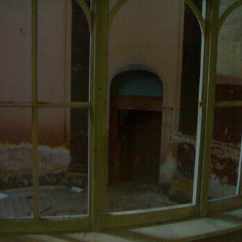 Opuštěný zámek s kaplí na Moravě Opuštěný zámek s kaplí na Moravě