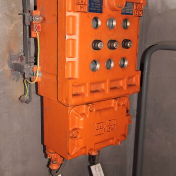 Versicherungsschutz unter dem Sitz der Autofirma Versicherungsschutz unter dem Sitz der Autofirma