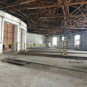 railway station station terminal building