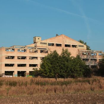 Sušárna chmele Všestudy za úsvitu 2023