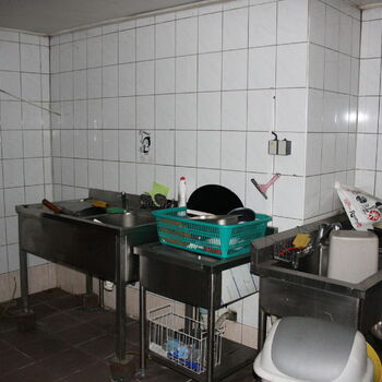 Návrat do opuštěné čínské restaurace...