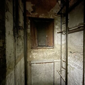 2025 Továrna po němcích a mrazák