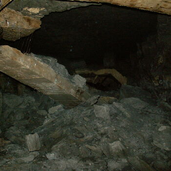 Richard Underground Factory