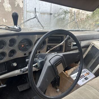 Der bekannte Friedhof der Krankenwagen