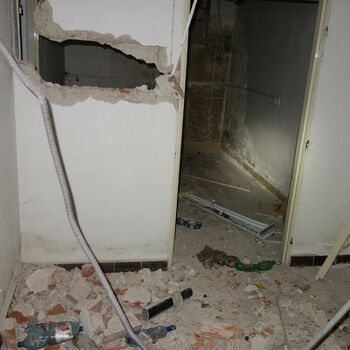 Das verlassene Krankenhaus