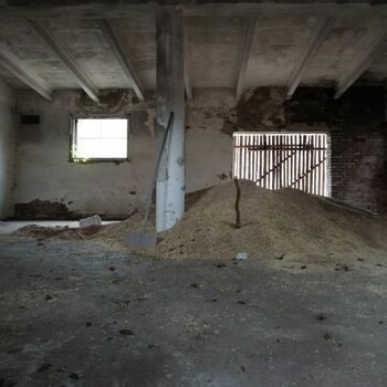 garáž Buňka suterénu garáž Buňka suterénu