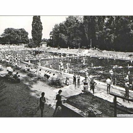 KOUPALIŠTĚ KOUPALIŠTĚ