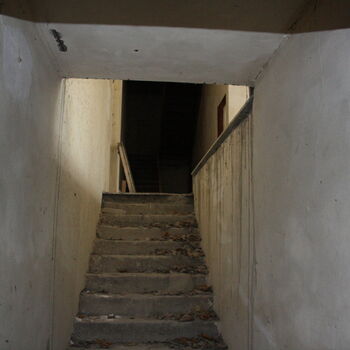 What is this place? An abandoned hotel?