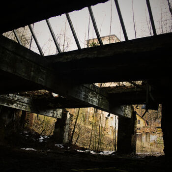 Kam zmizeli poslední pracovníci? Opuštěná přádelna