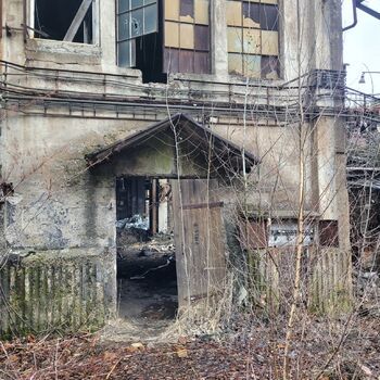 „Některé provozy vyžírají od železa, jiné, aby hutě nevyhasly.“