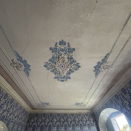 Eine weitere verlassene Burg.