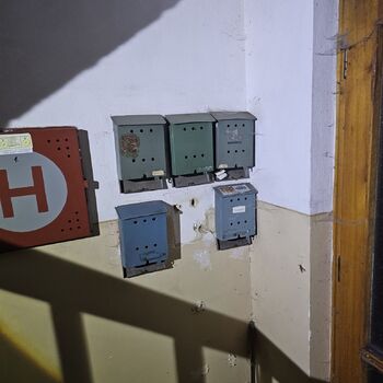 VERLASSENES WOHNHAUS