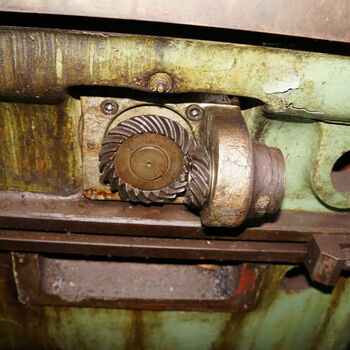 zařízení mechanismus stroj