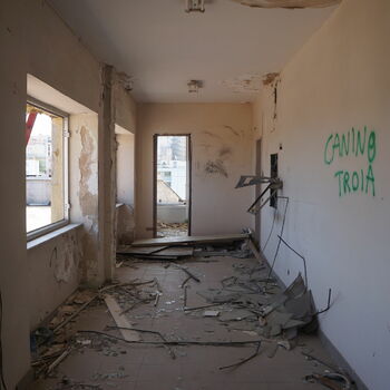 místnost interiér domácí dům ložnice nábytek podlaha moderní tabulka výzdoba lampa