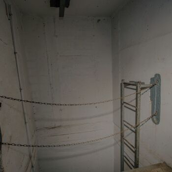 bunker missile position