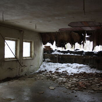 What is this place? An abandoned hotel?