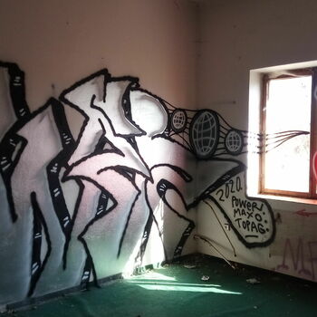 sgrafity dekorace nákladní auto auto místnost