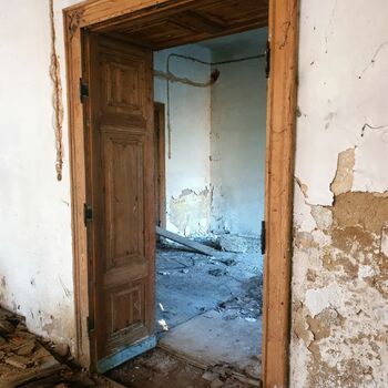 Tür Türrahmen Schiebetür strukturelle Mitglied aufrecht alt Mauer