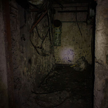 Unterirdisches Übertragungszentrum 2024