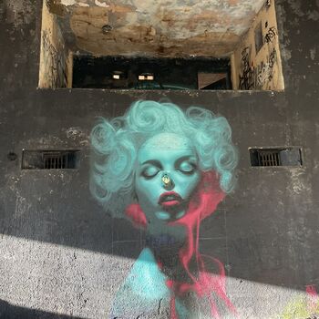 2025 Ex-sovětská nemocnice