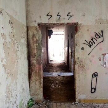 staré zeď dveře staré zeď dveře