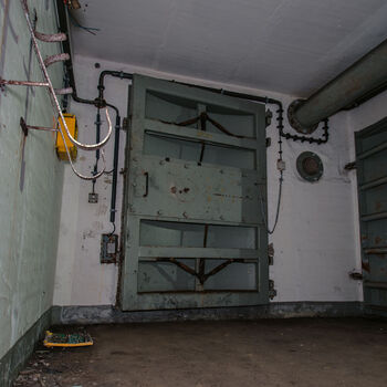 Wechselgefechtsstand des Kommando Landstreitkräfte der NVA und HNZ-40