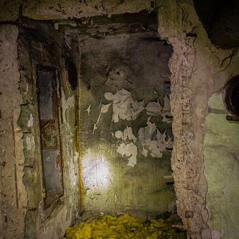 Unterirdisches Übertragungszentrum 2024