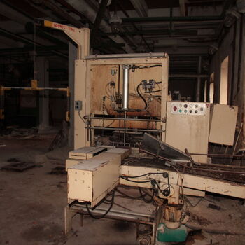 Remote chemical production building Remote chemical production building
