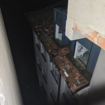 Chátrající léčebna a střet s nečekanými návštěvníky...